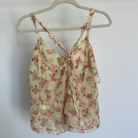 Abercrombie and Fitch Floral Tiered Top - Picture 2 of 6